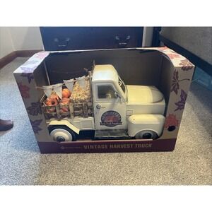 Member's Mark Pre-Lit Truck Farm Fresh Pumpkins  20 Lights  - Thanksgiving - New